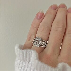 Square Knots Three Shank Sparkly Rhinestones Ring Glam Nautical Glam Silver Pave